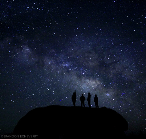 Una exquisita vista de la Vía Láctea desde Laguna Hanson, al norte de México. Créditos de la fotografía: Brandon Echeverry.